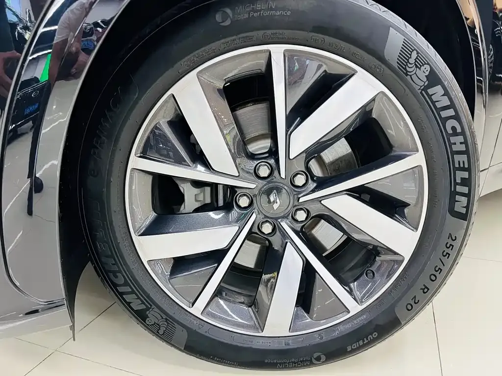 Li Auto L7 2023 из CN, фото 3