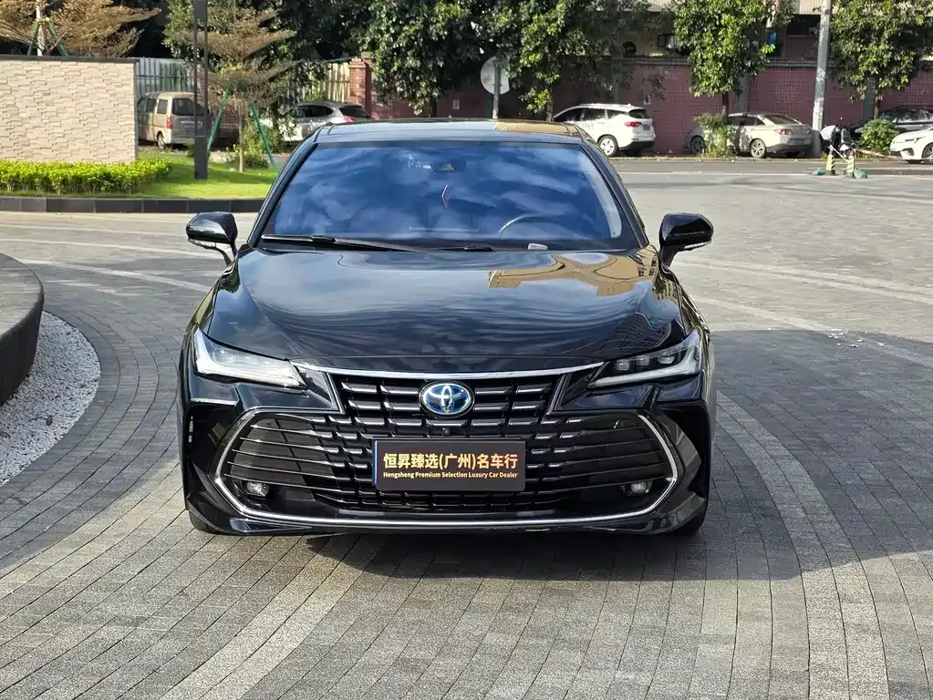 Toyota Avalon 2023 из CN, фото 2