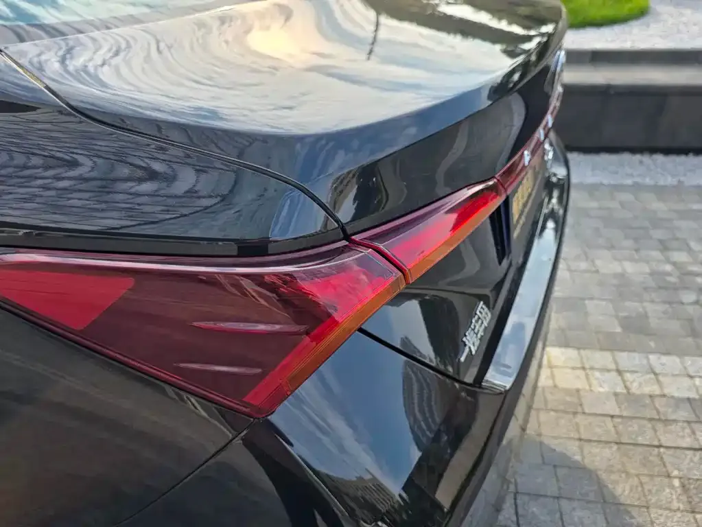 Toyota Avalon 2023 из CN, фото 9