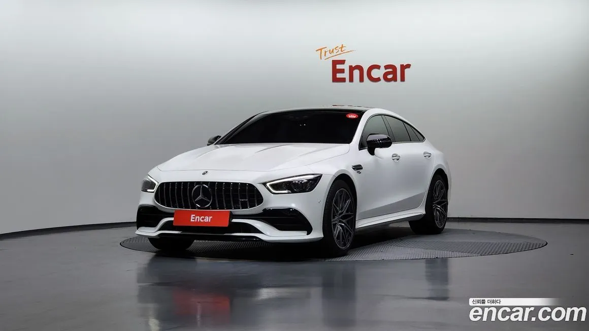 Mercedes-Benz AMG GT — фото 1