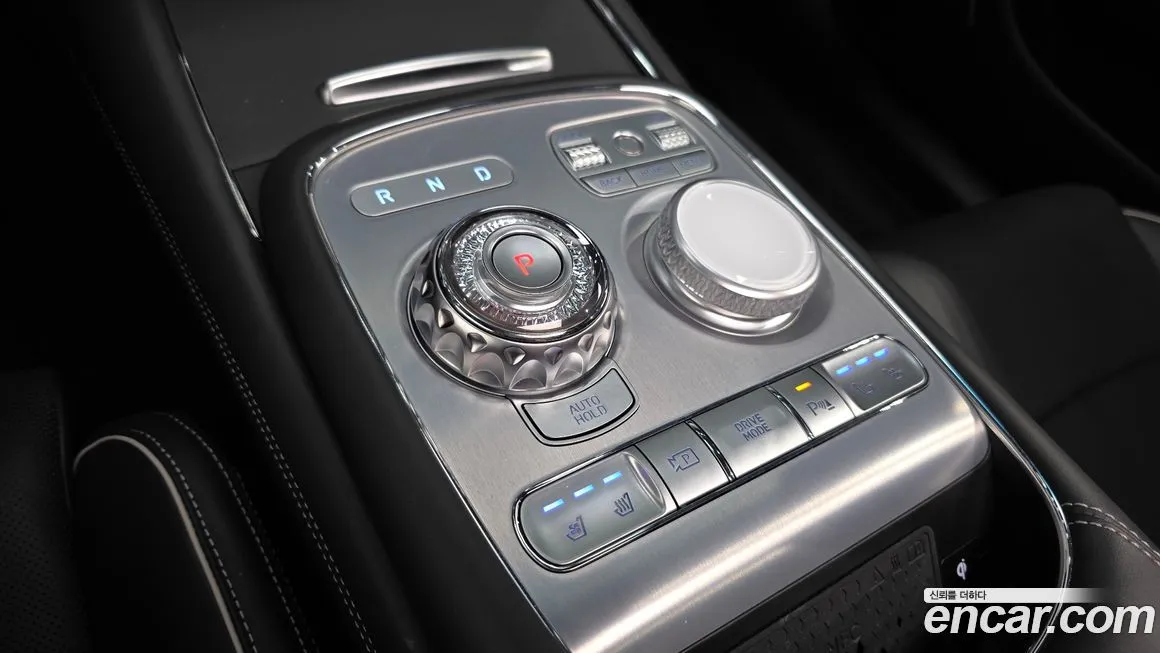 Genesis G90 — фото 9