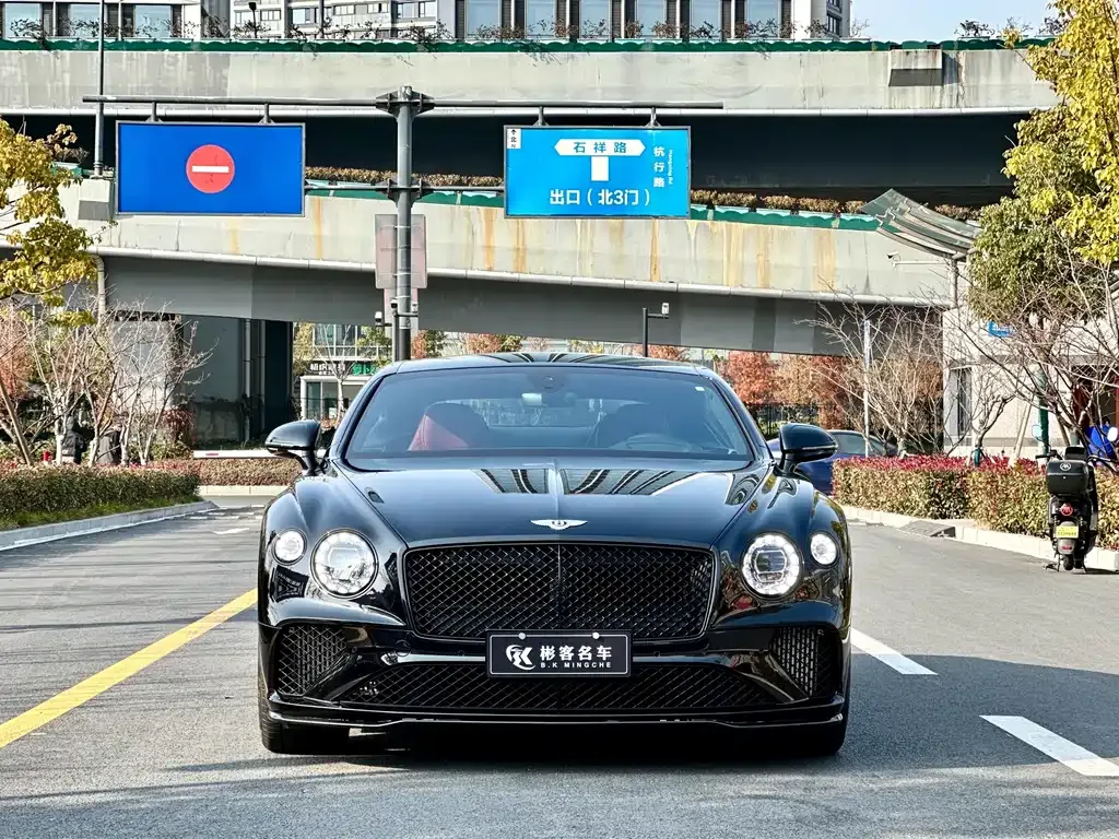 Bentley Continental 2021 из CN, фото 2