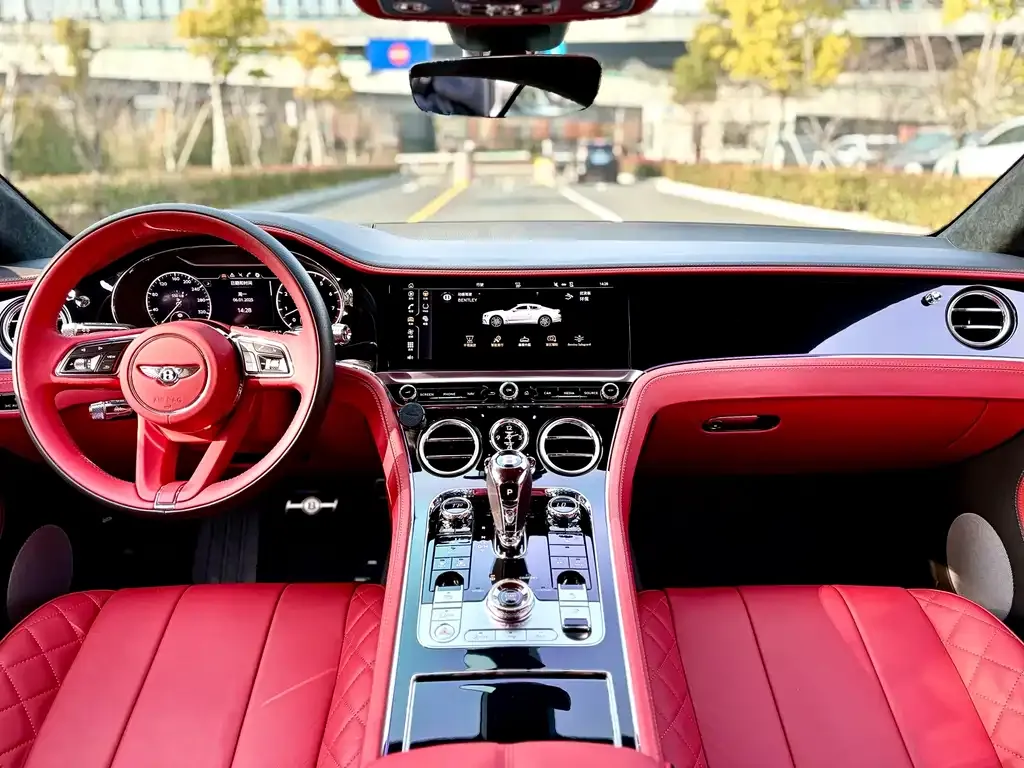 Bentley Continental 2021 из CN, фото 6