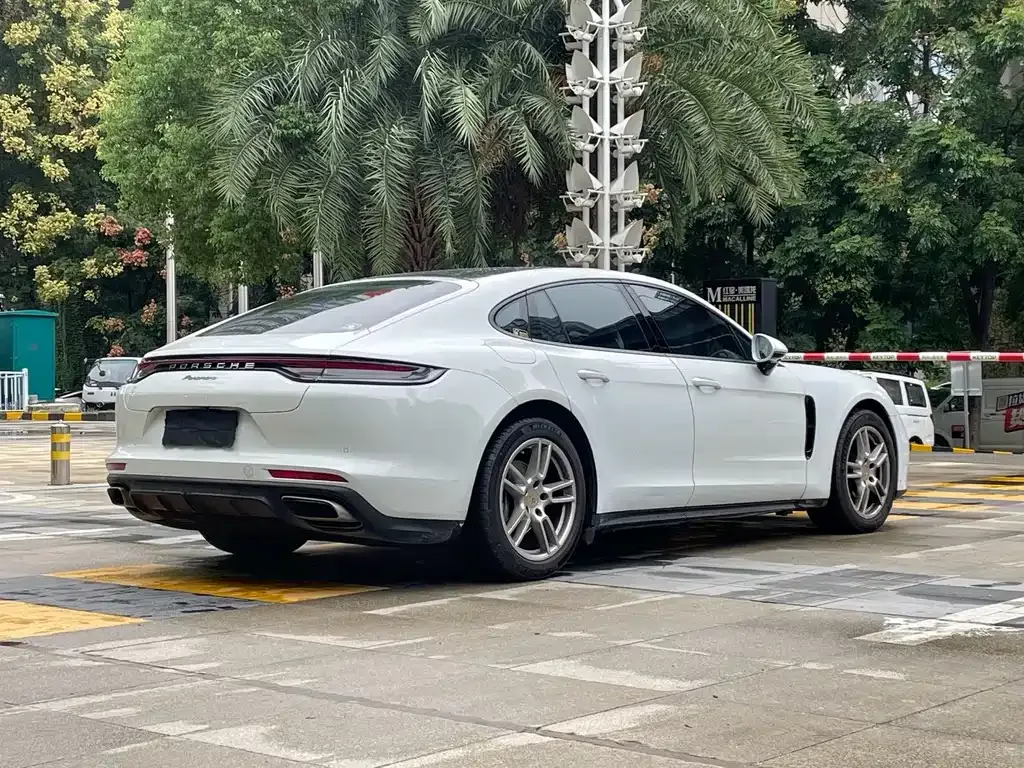 Porsche Panamera — фото 5