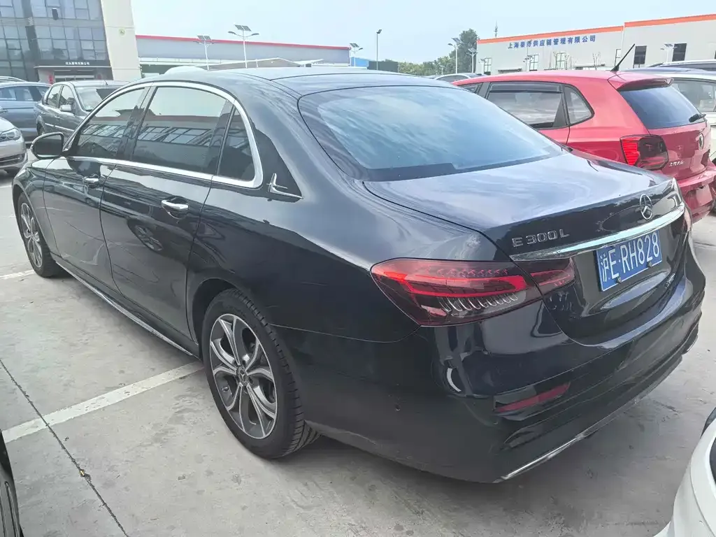 [object Object] E-Class 2021 из CN, фото 5