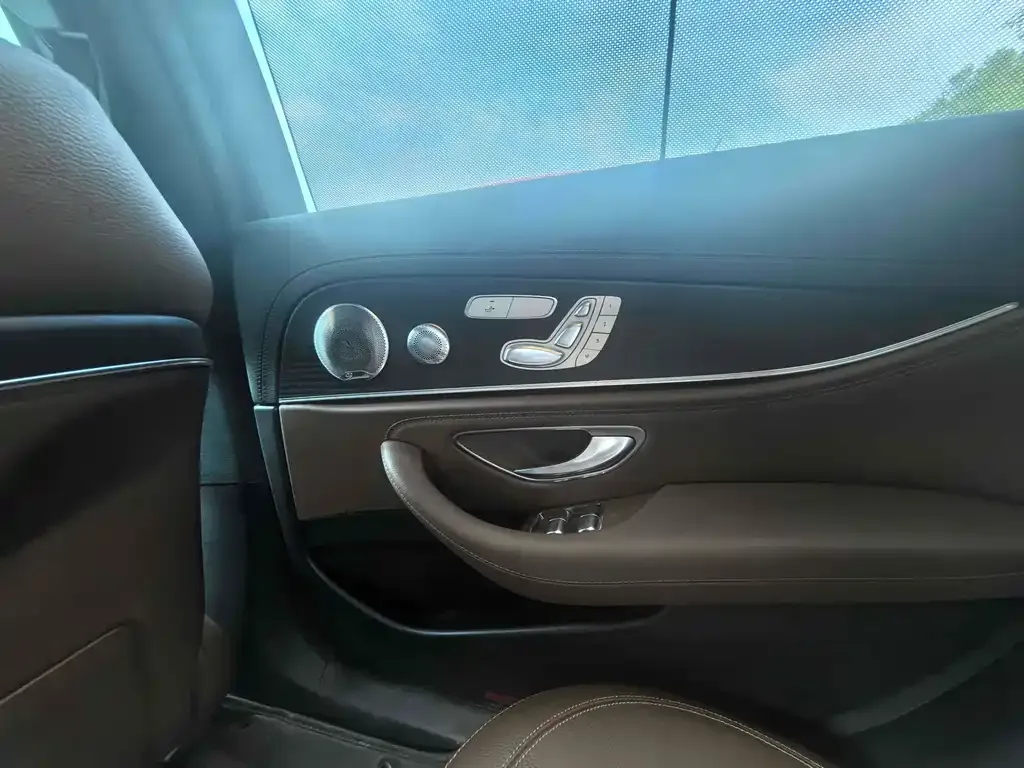 [object Object] E-Class 2021 из CN, фото 8