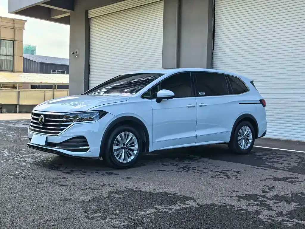 Volkswagen Viloran 2022 из CN, фото 1