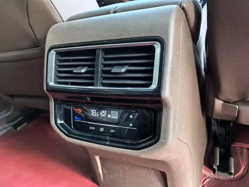 Volkswagen Viloran 2022 из CN, фото 10