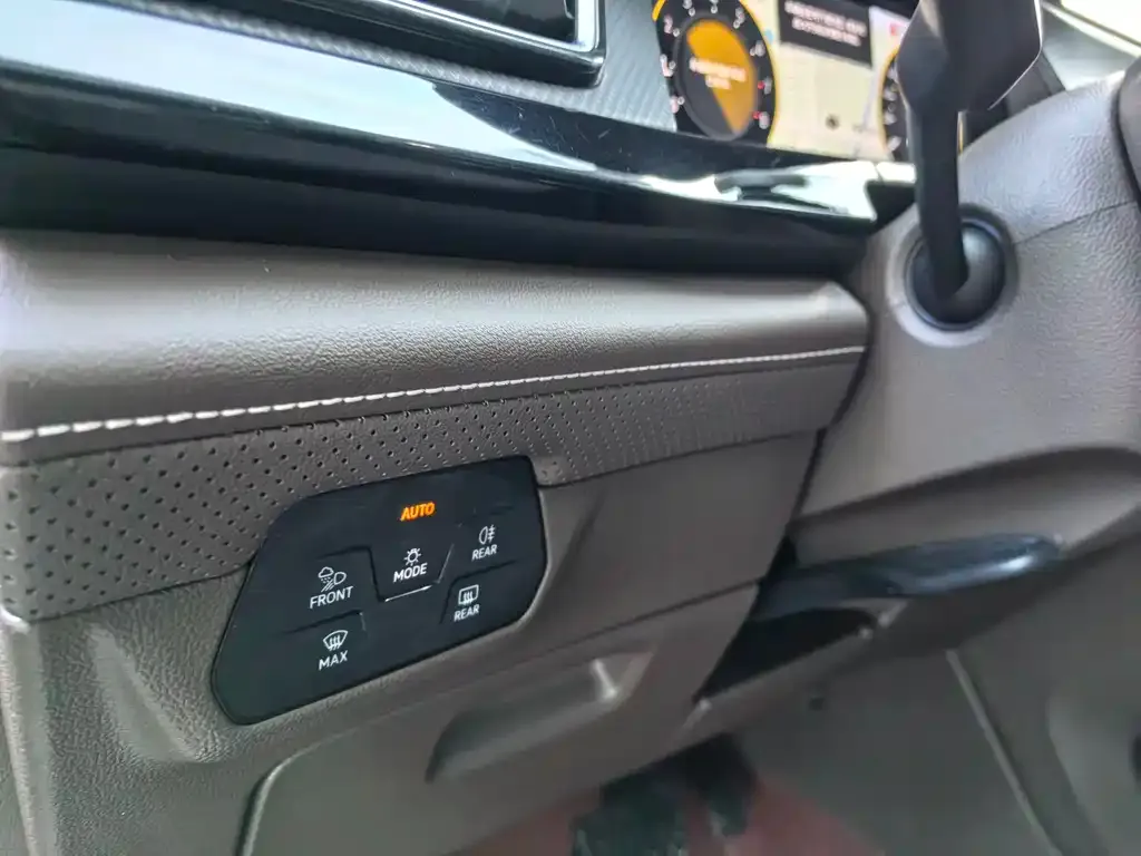 Volkswagen Viloran 2022 из CN, фото 6