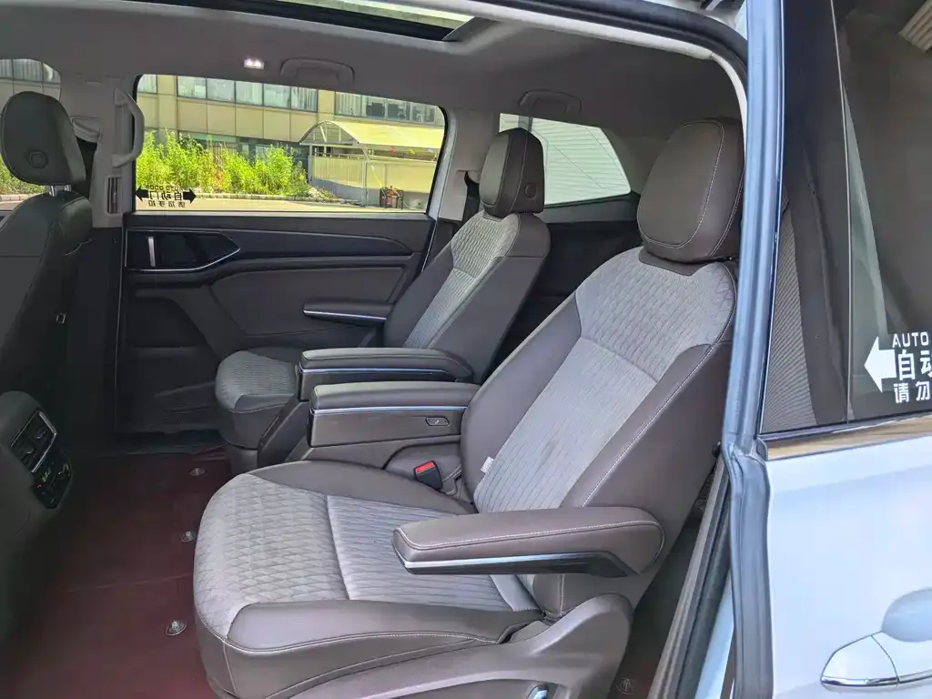 Volkswagen Viloran 2022 из CN, фото 8