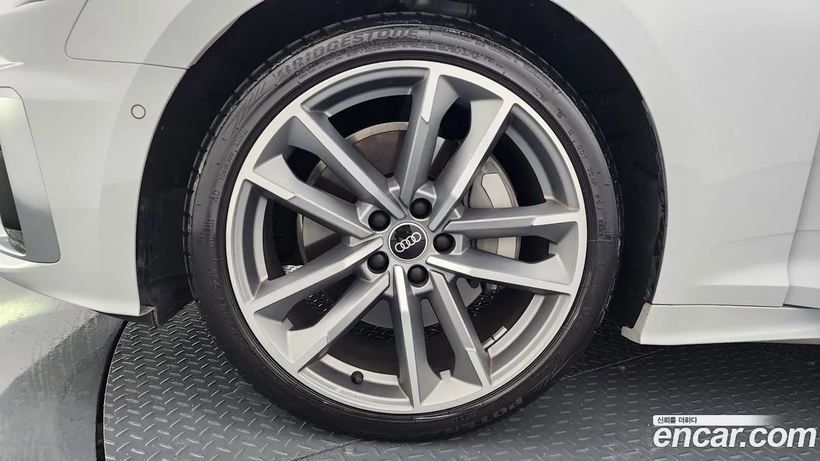 Audi A5 2023 из KR, фото 5