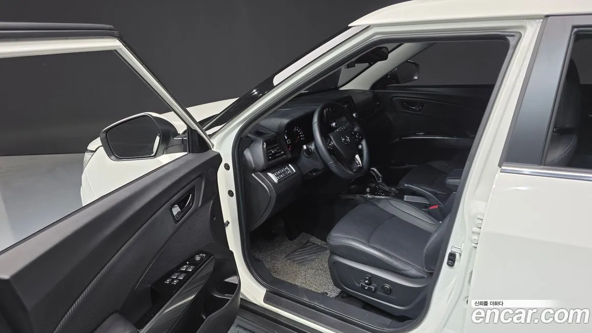 KG Mobility (Ssangyong) TIBOLI 2022 из KR, фото 10