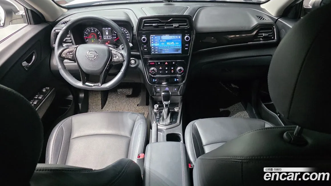 KG Mobility (Ssangyong) TIBOLI 2022 из KR, фото 7