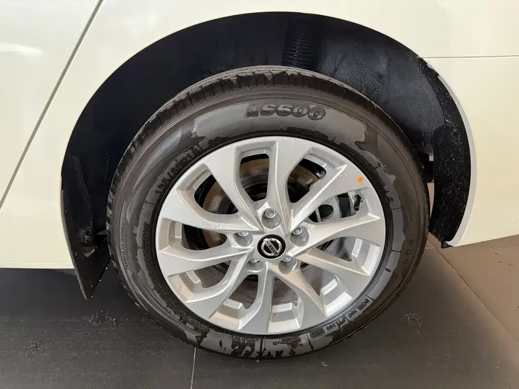 Nissan Sylphy 2025 из CN, фото 5