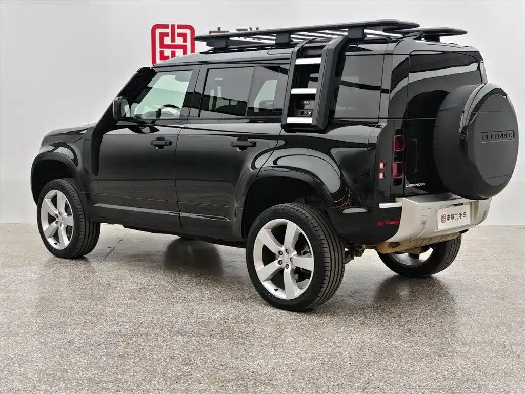 Land Rover Defender — фото 4