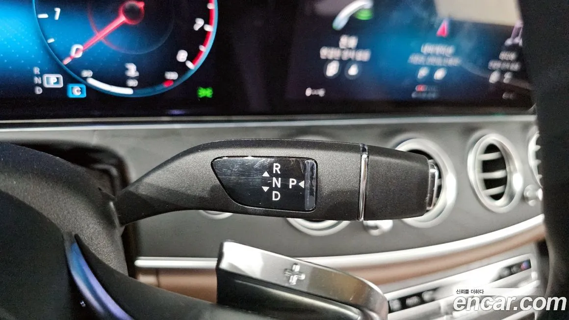 Mercedes-Benz E-Class 2023 из KR, фото 9