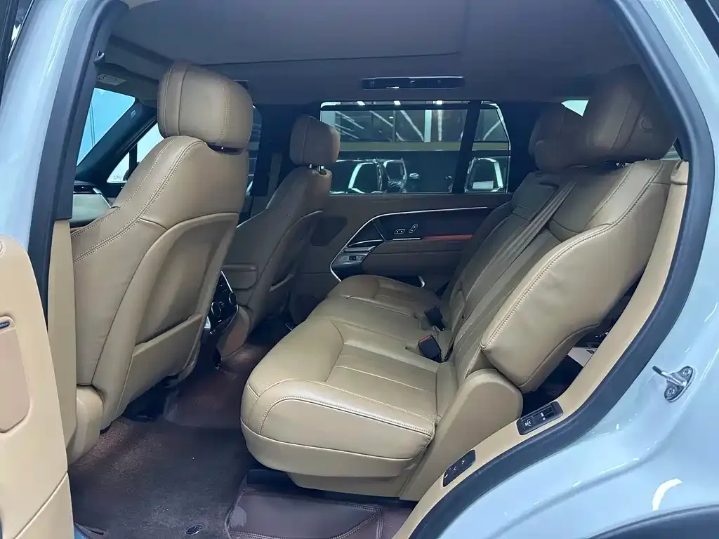 Land Rover Range Rover 2024 из CN, фото 5