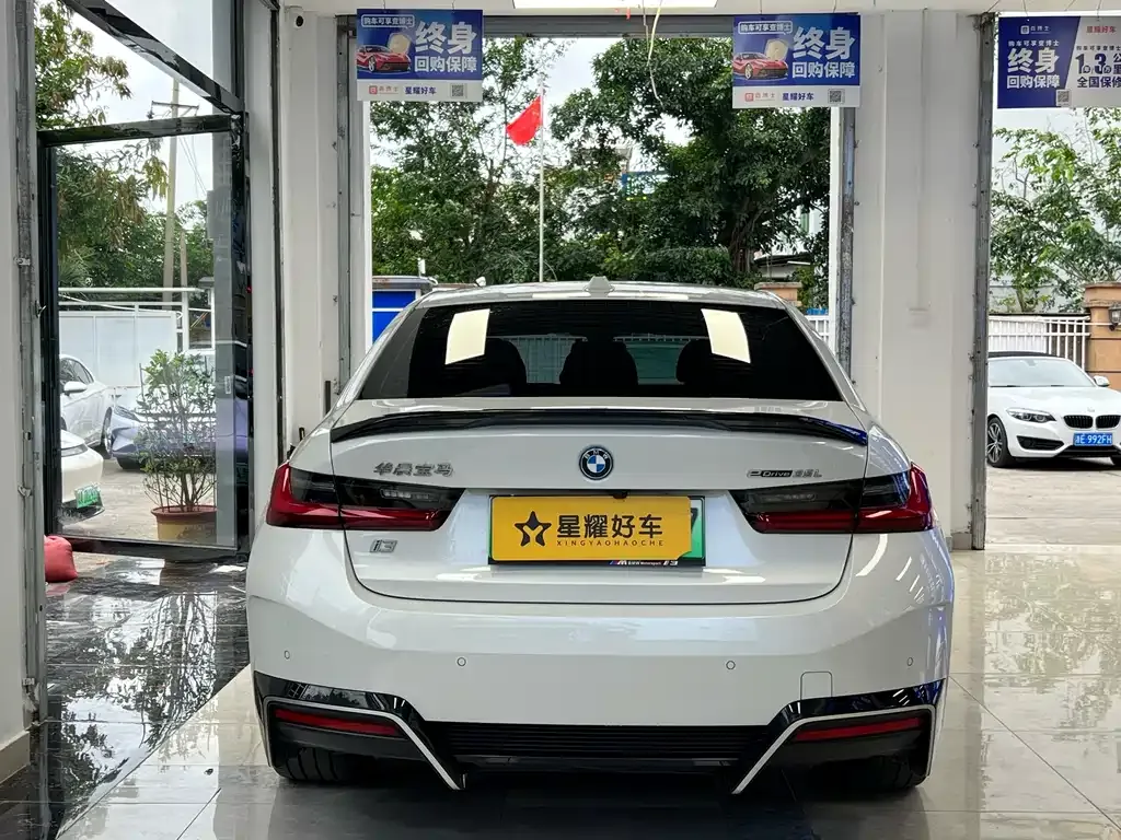 BMW i3 2024 из CN, фото 7