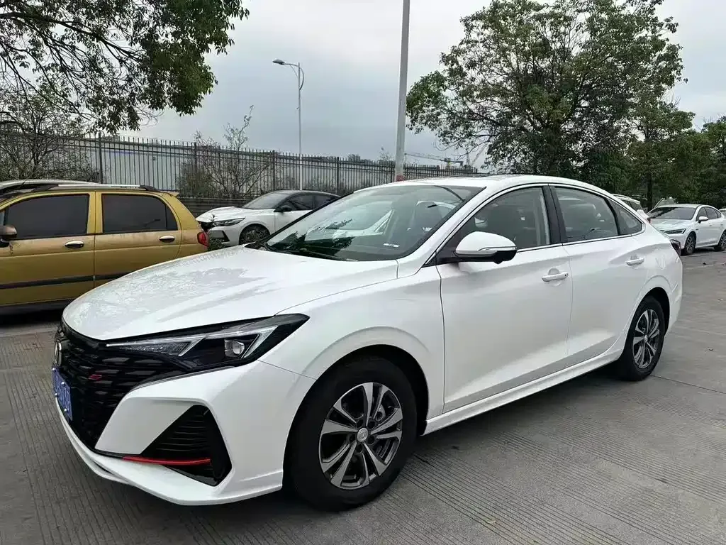 Changan Eado 2024 из CN, фото 3