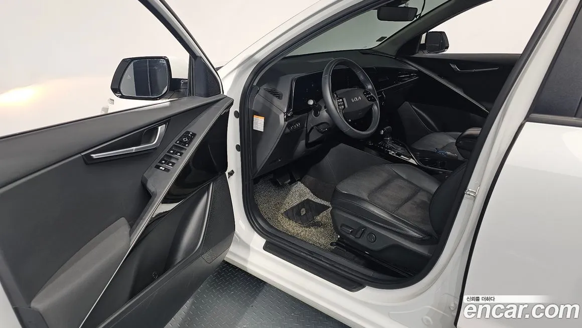 Kia Niro 2023 из KR, фото 10