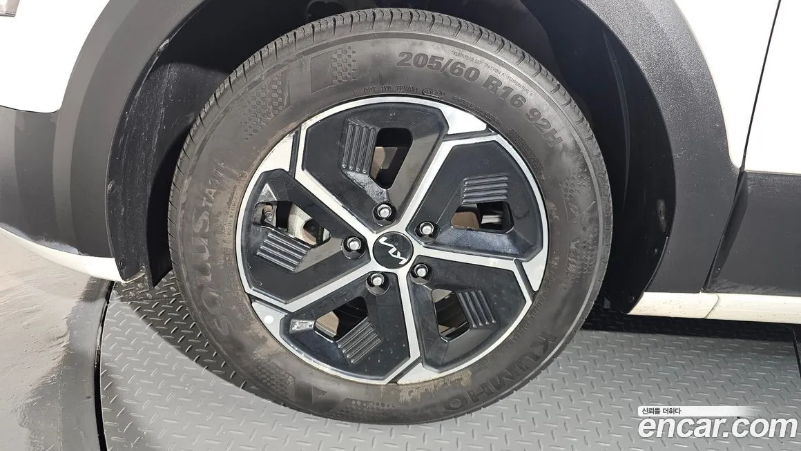 Kia Niro 2023 из KR, фото 5
