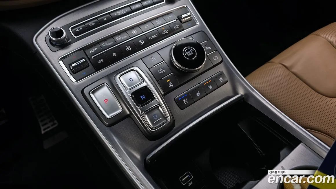Hyundai Santafe — фото 9