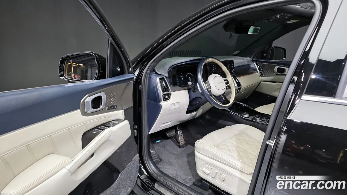 Kia Sorento — фото 10