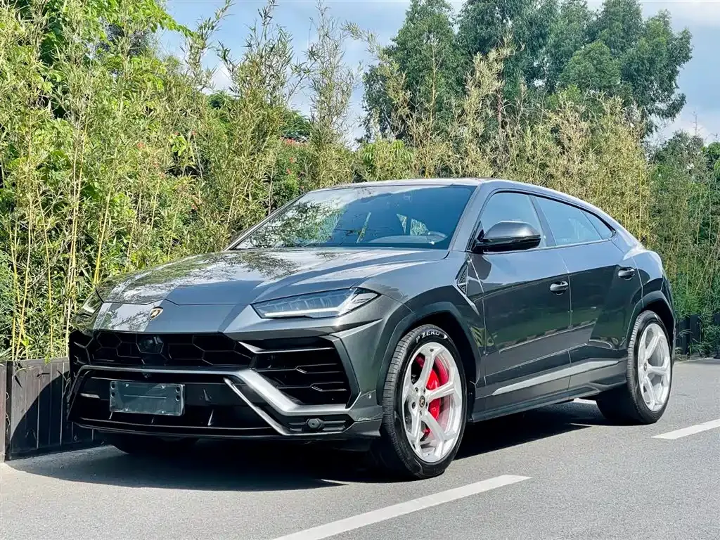 Lamborghini Urus 2022 из CN, фото 1
