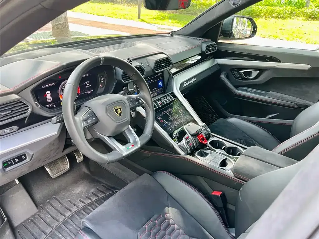 Lamborghini Urus 2022 из CN, фото 9
