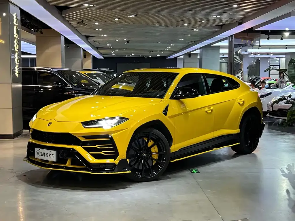Lamborghini Urus 2022 из CN, фото 1
