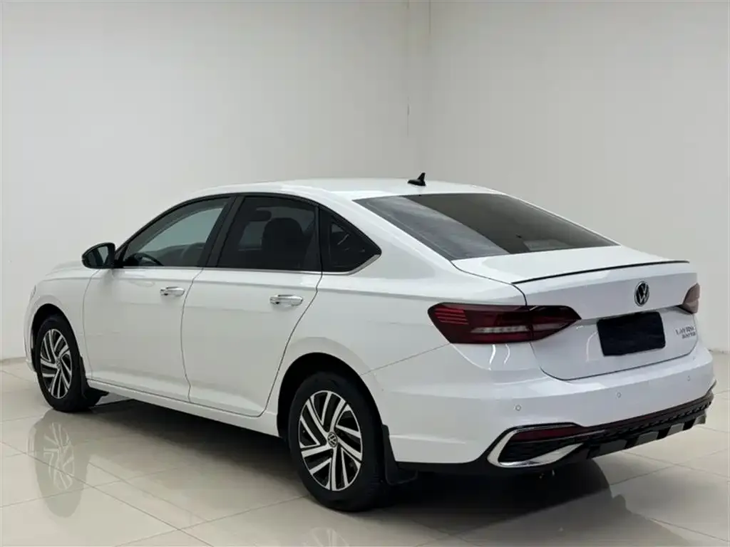 Volkswagen Lavida 2023 из CN, фото 6