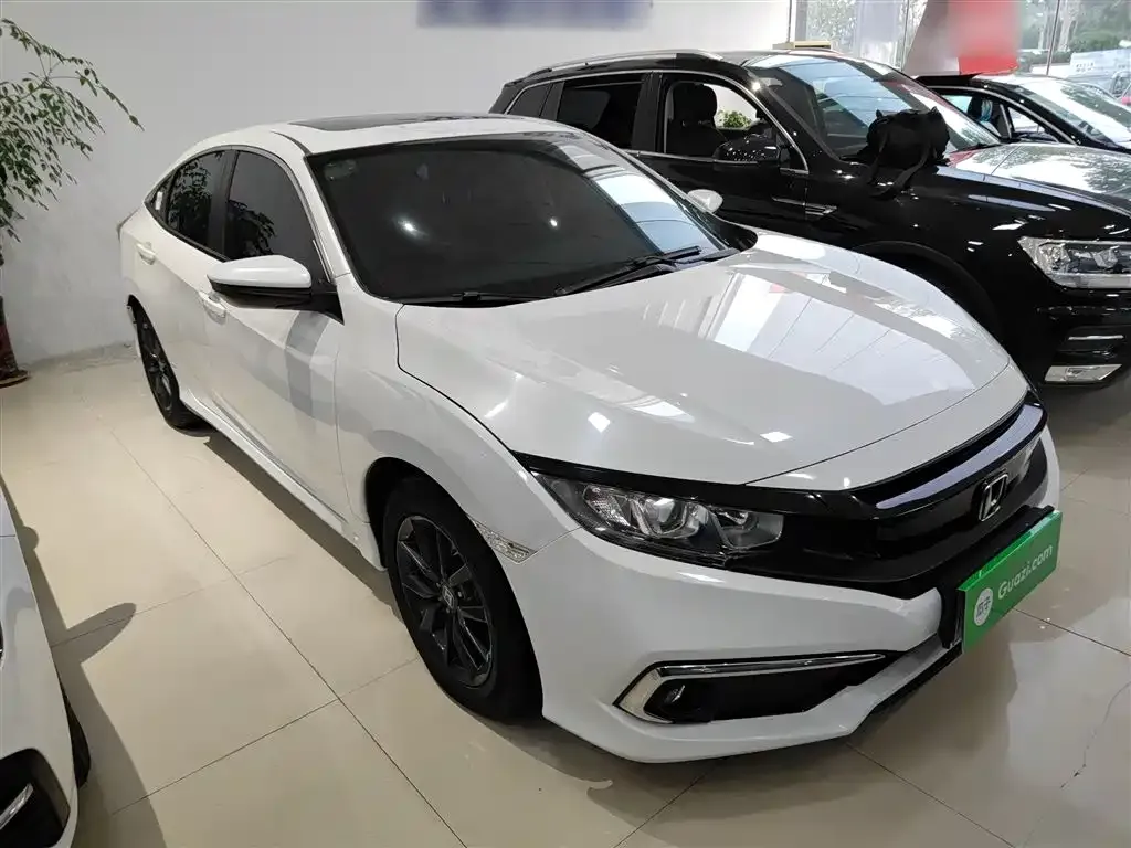 Honda Civic — фото 3