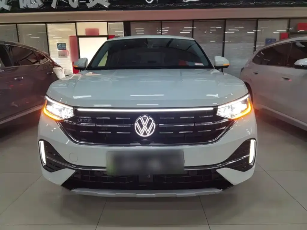 Volkswagen GTE PHEV 2024 из CN, фото 3