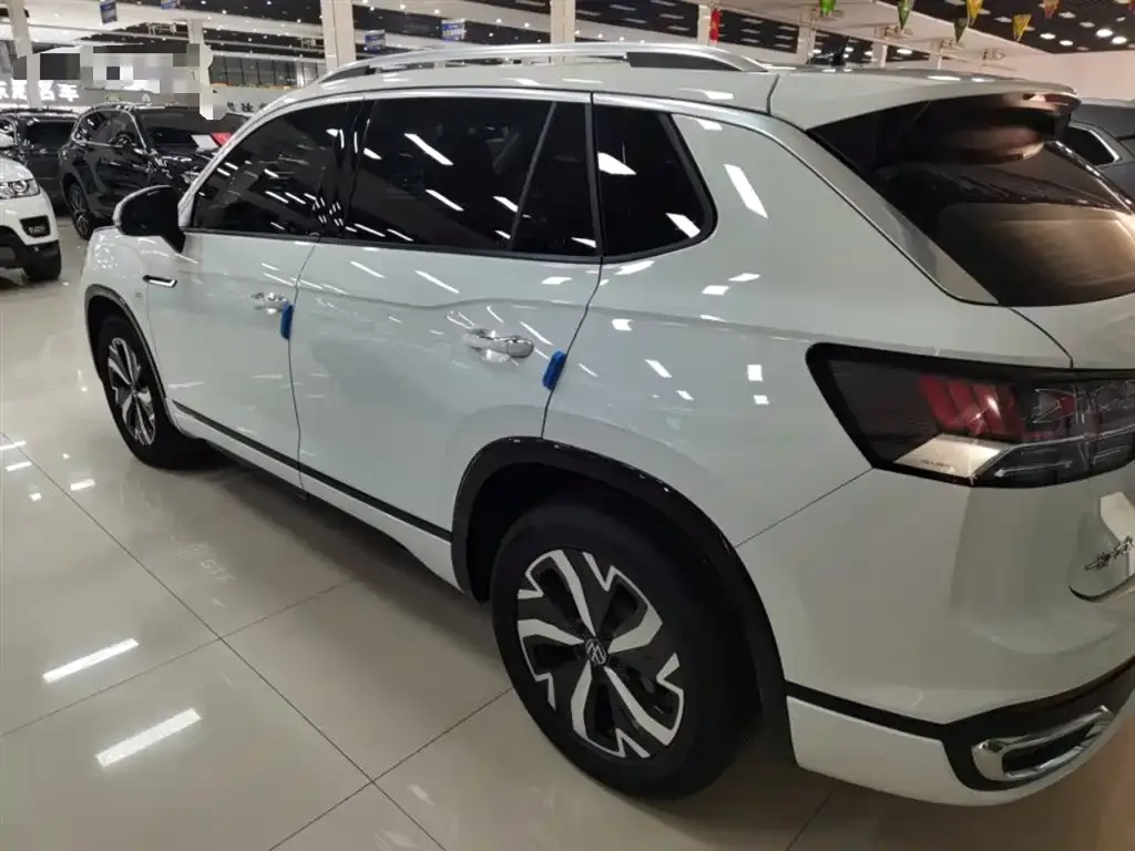 Volkswagen GTE PHEV 2024 из CN, фото 5