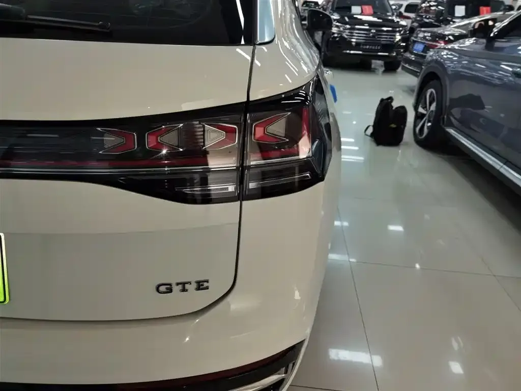 Volkswagen GTE PHEV 2024 из CN, фото 8