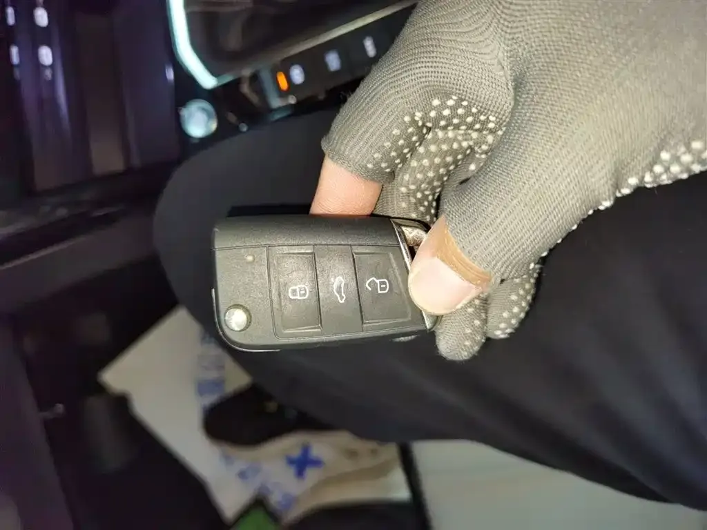 Volkswagen GTE PHEV 2024 из CN, фото 9