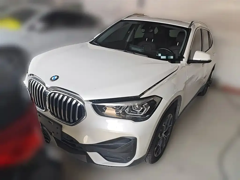 BMW X1 2022 из CN, фото 2