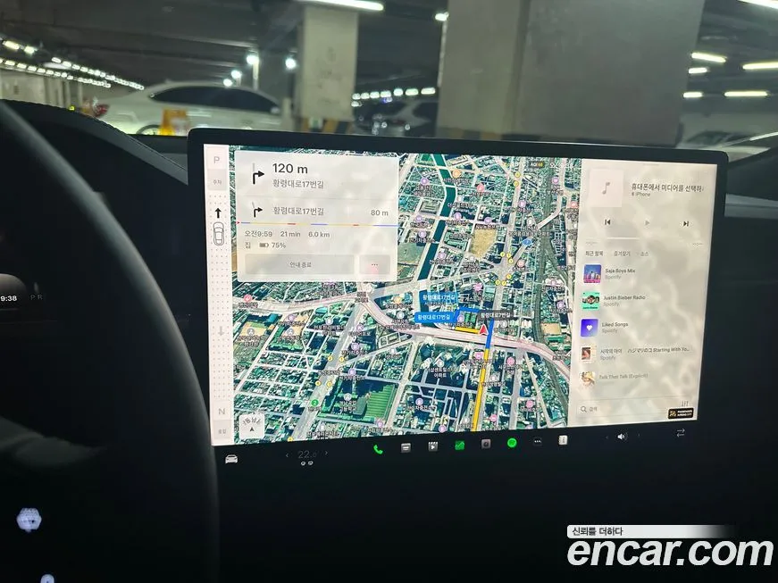 Tesla Model S 2024 из KR, фото 5
