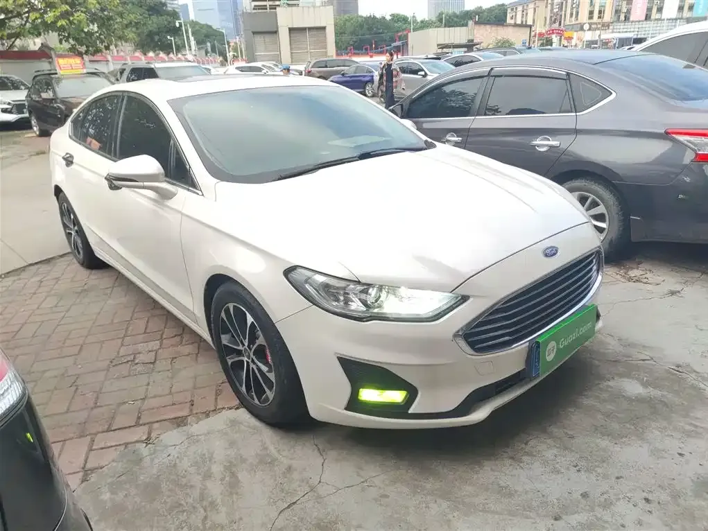Ford Mondeo 2021 из CN, фото 4