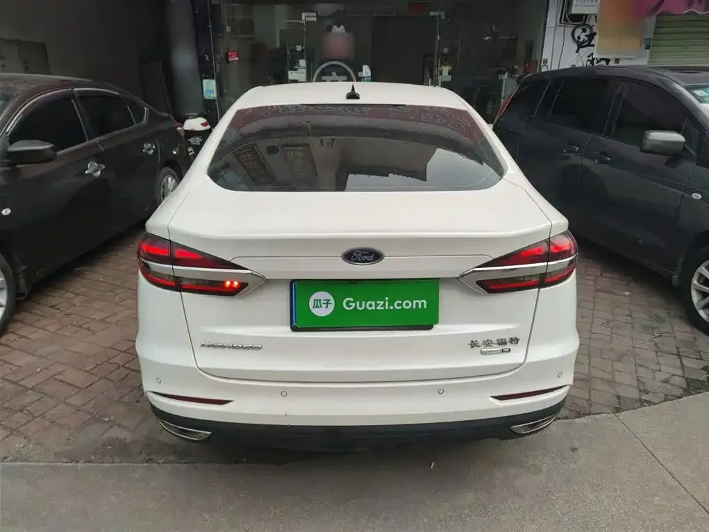 Ford Mondeo 2021 из CN, фото 6