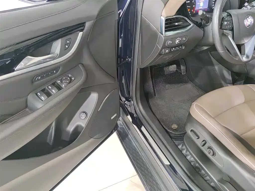 Buick Enclave 2022 из CN, фото 6