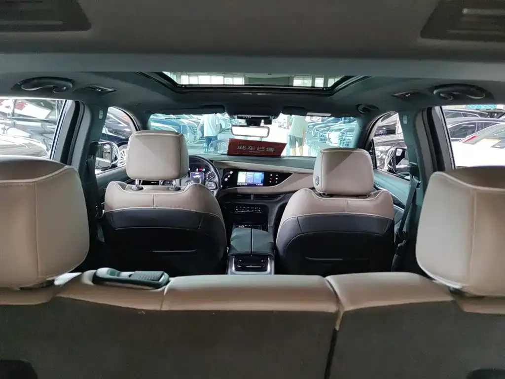 Buick Enclave 2022 из CN, фото 7