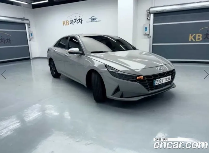 Hyundai AVANTE — фото 2