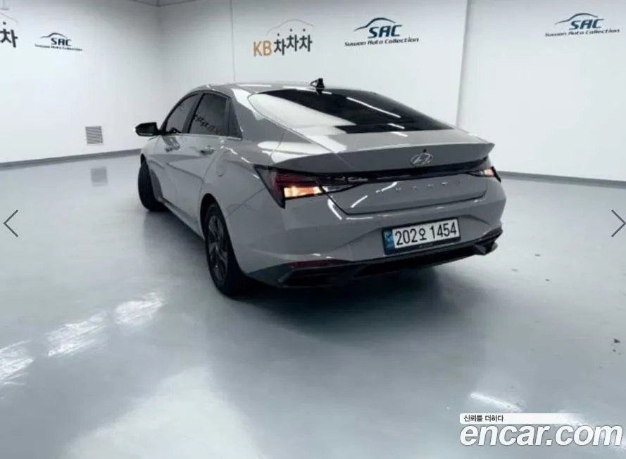 Hyundai AVANTE — фото 4