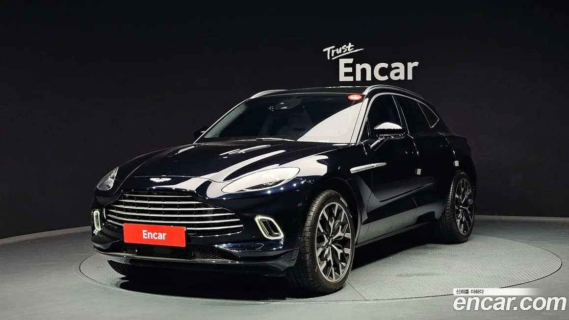 Aston Martin DBX 2022 из KR, фото 1