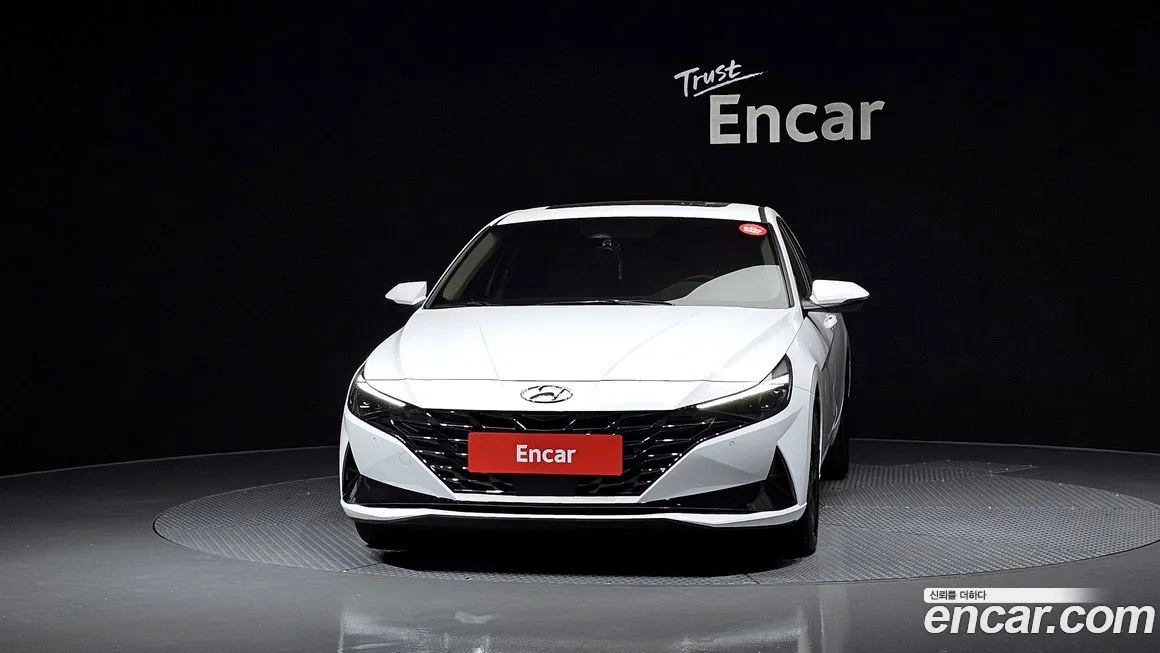 Hyundai AVANTE — фото 3