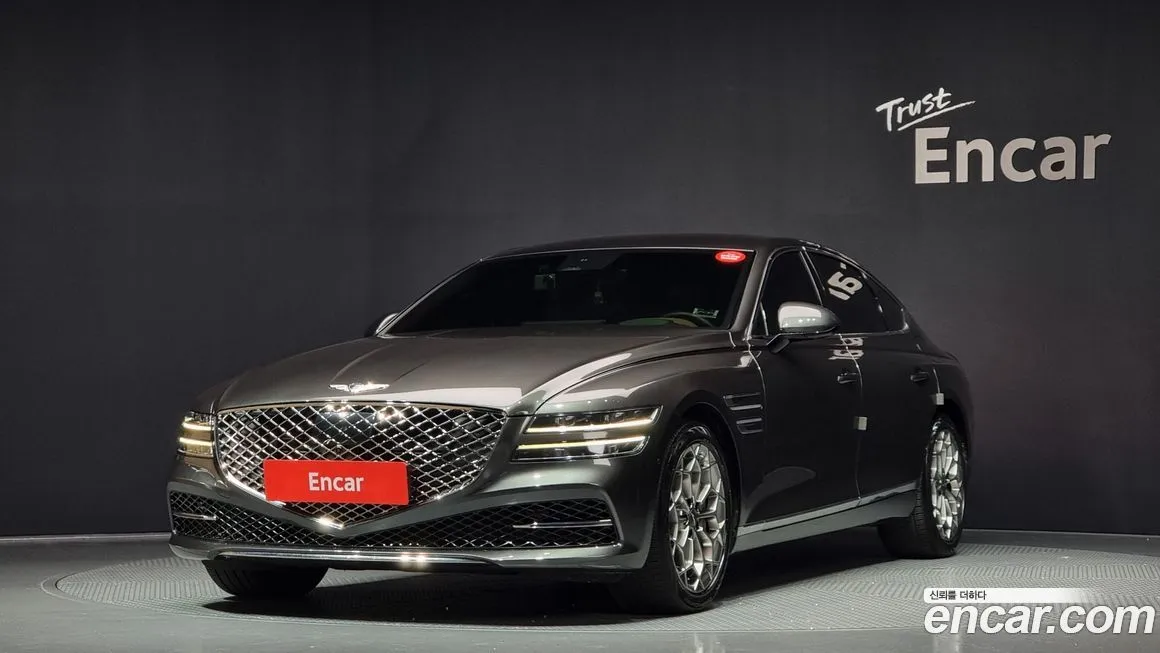Genesis G80 — фото 1