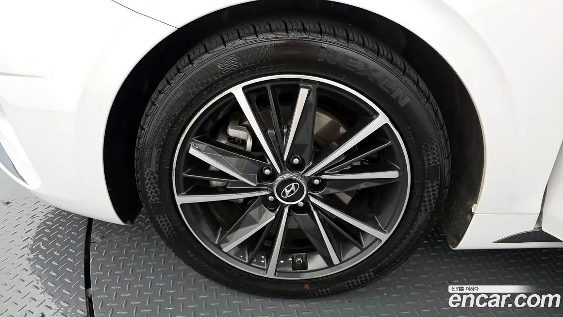Hyundai Grandeur 2022 из KR, фото 5