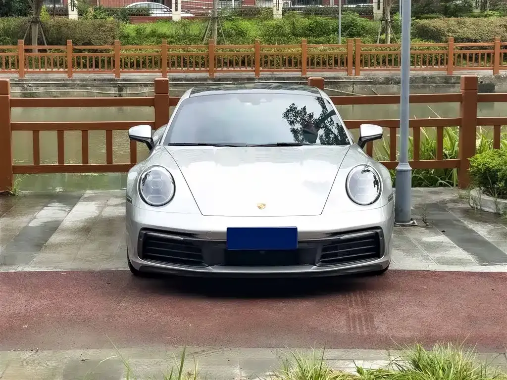 Porsche 911 2024 из CN, фото 2