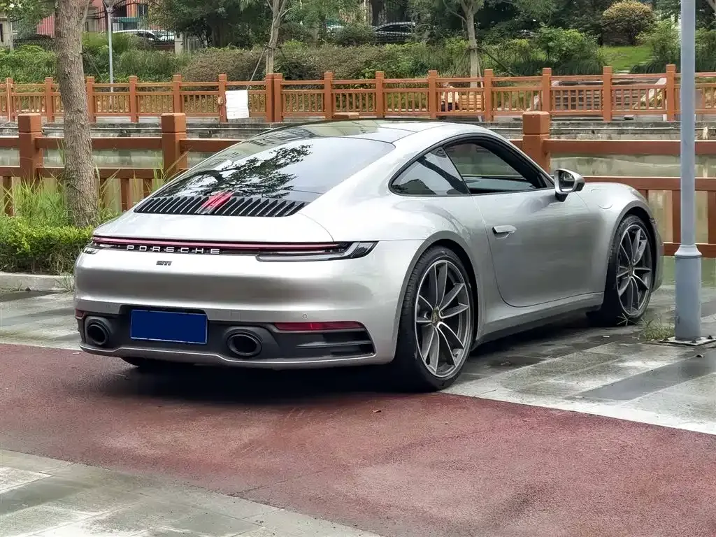 Porsche 911 2024 из CN, фото 7